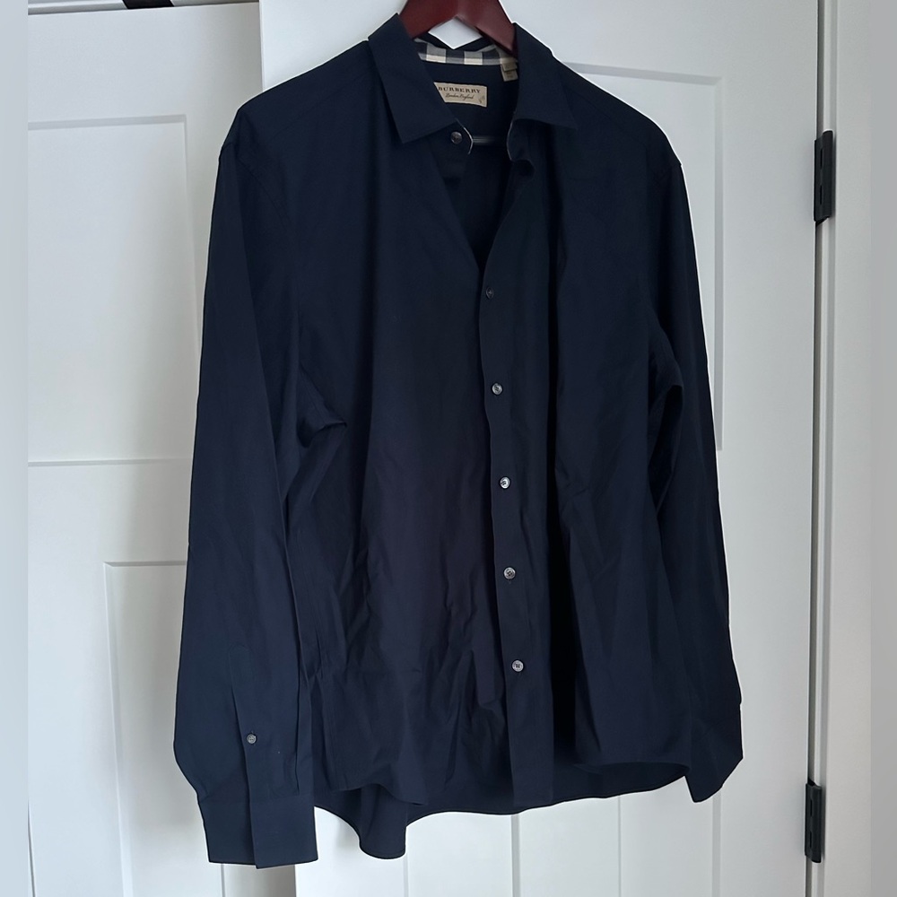 Burberry Men’s Navy Button-down Size XXL